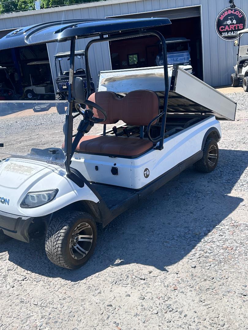 2024 ICON i20 with 6' Utility Bed